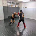 今日の選手練習はタイガーマスクのローリングソバットをやりました。
冗談のようですが股関節の力を最大限に発揮する動きと繋がっています。奥が深い。

#パーソナルトレーニング #パーソナルトレーナー #トレーニング #ジム  #筋肉 #筋トレ #ワークアウト #ダイエット #リバーサルジム新宿mewe #sinjuku #新宿 #yoyogi #代々木 #外苑前  #kickboxing  #空手 #karate #格闘技 #キックボクシング #MMA #総合格闘技 #六本木 #パフォーマンス #タイガーマスク #修斗伝承
